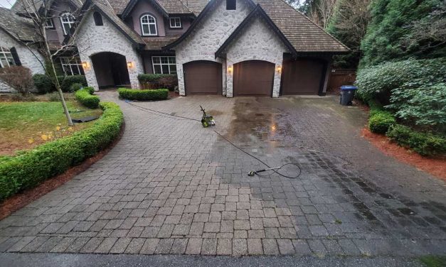 Pressure Washing Paving Stone Driveway Moss Removal White Rock BC Canada